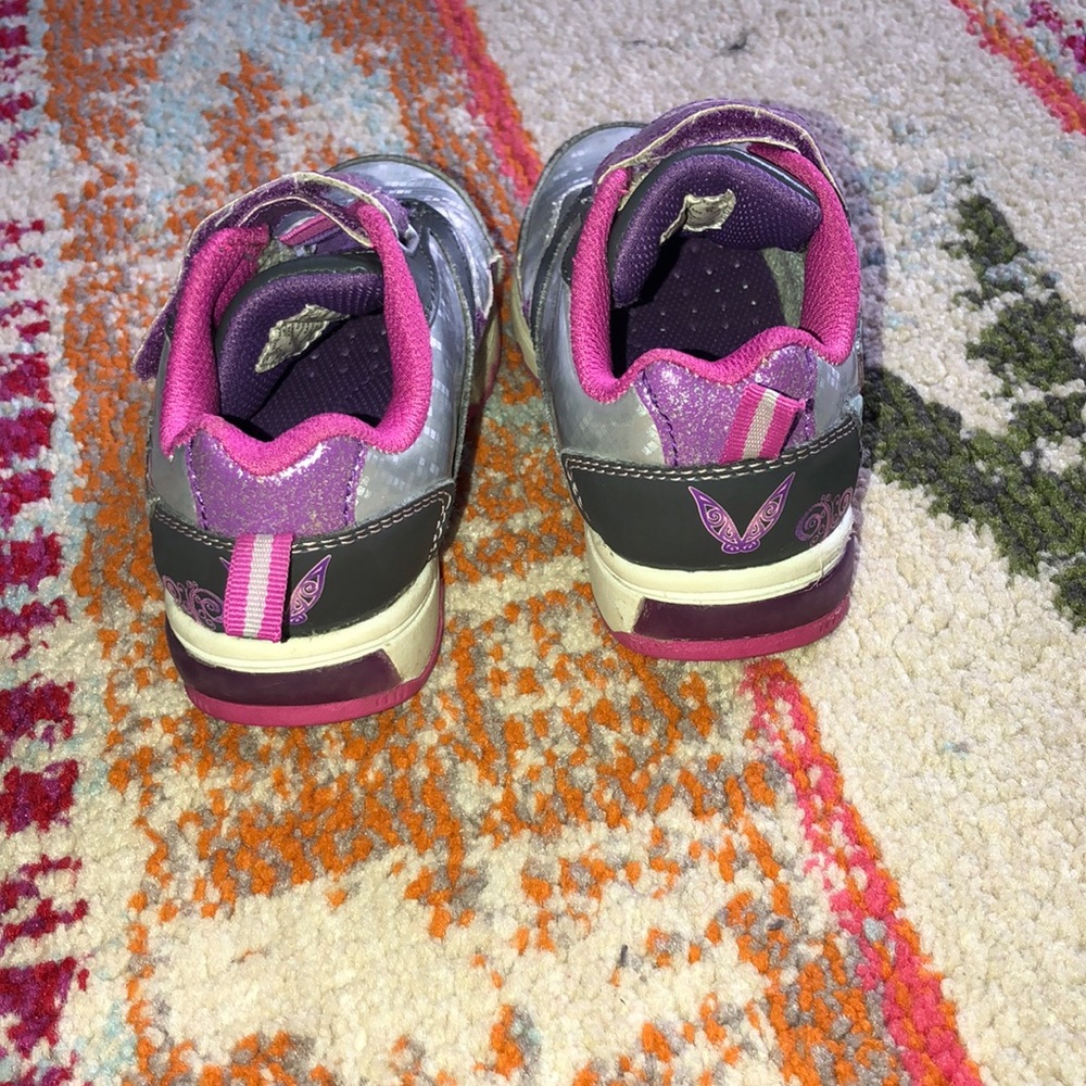 Shoes - Picture 3 of 5
